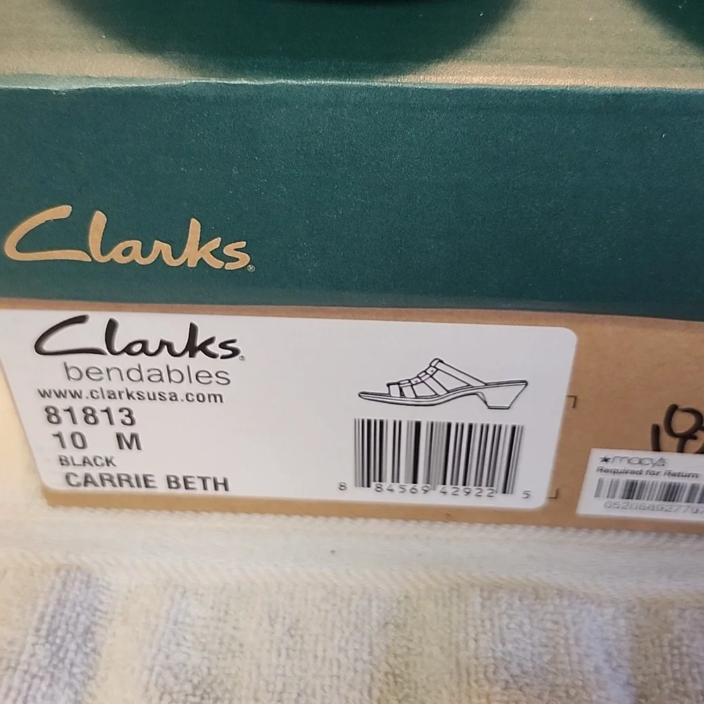 Clarks Women's Black Leather Sandals Size 10 Med - Picture 2 of 6